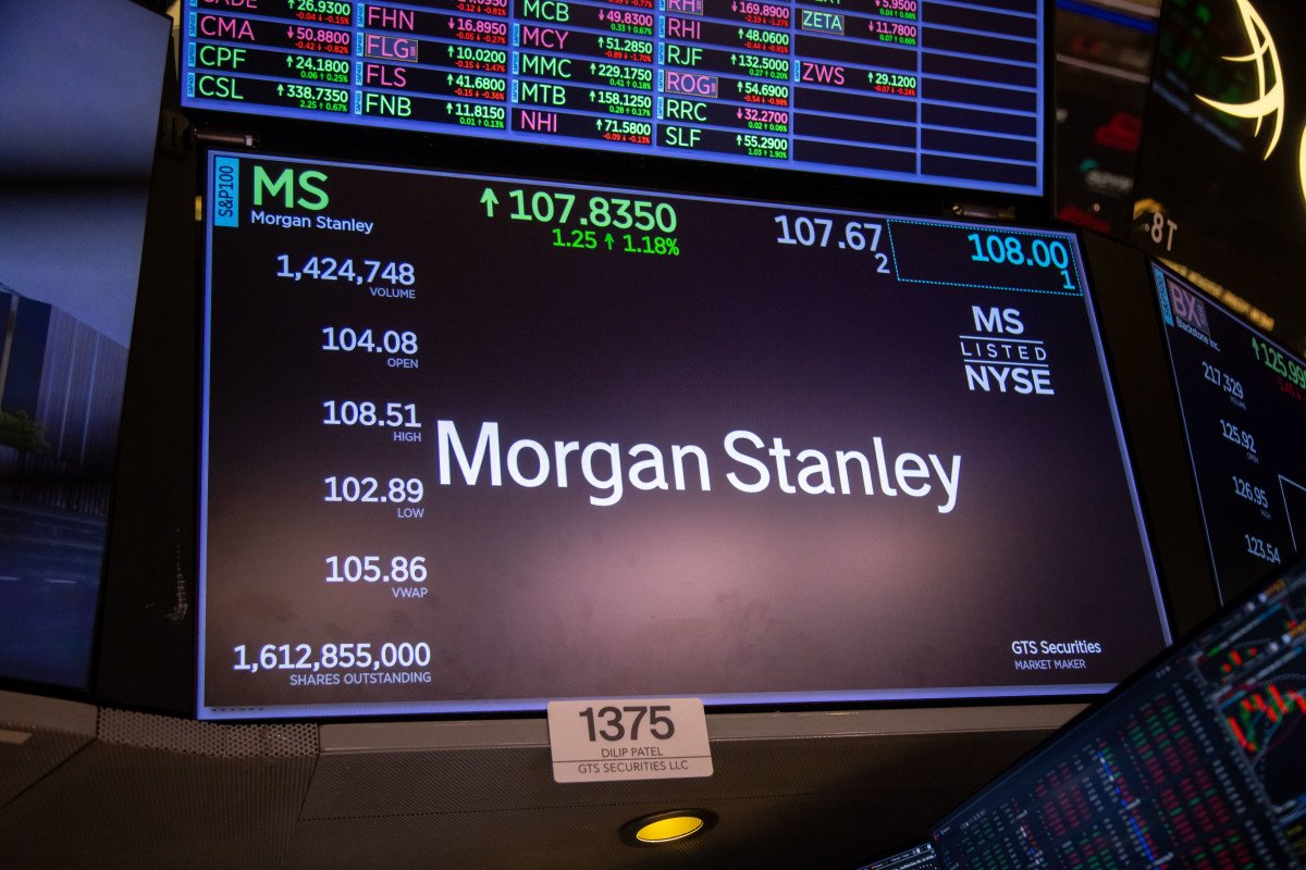 Morgan Stanley to offer crypto trading in surprise move