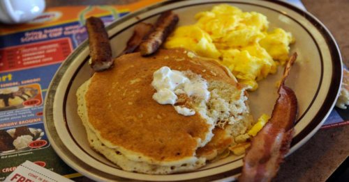 Popular breakfast restaurant chain menu adds deal amid closures