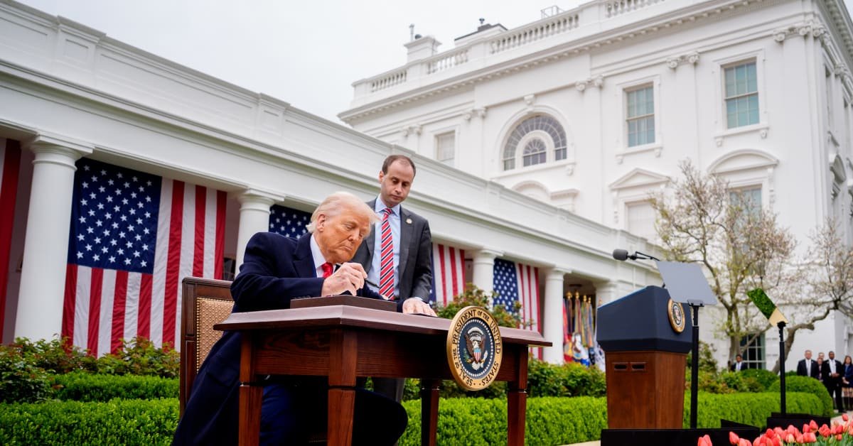 Trump’s H1B visa fee sparks chaos in India, crypto analyst offers a fix