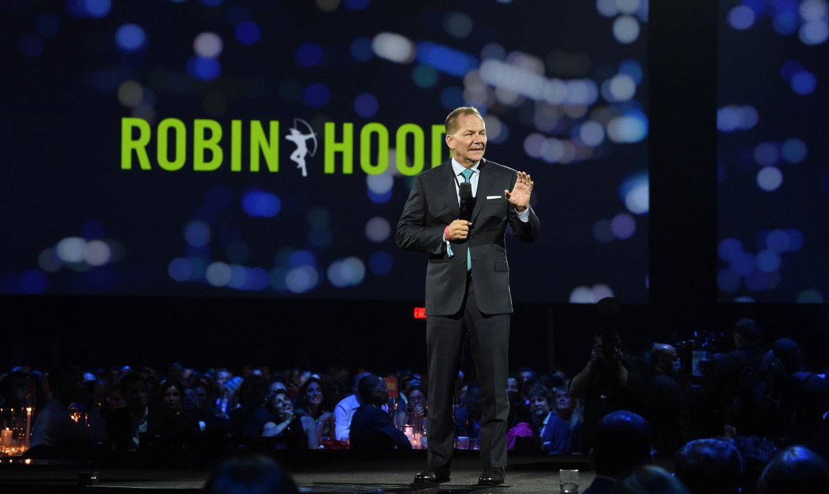 Analyst warns 3 major risks for Robinhood