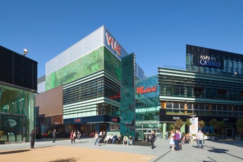 Westfield Stratford shoppers evacuated as cops & fire crews rush to scene