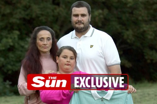 Mum says sporty daughter put on weight in lockdown & can't fit school uniform