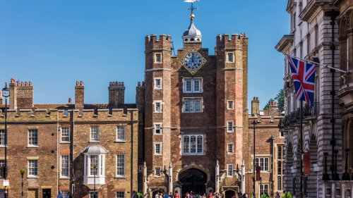 Where is St James’s Palace and who has lived there?