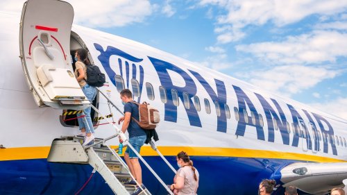 Ryanair warning over ‘booking rip-off’ that could cost you extra for flights – but it’s easy to avoid