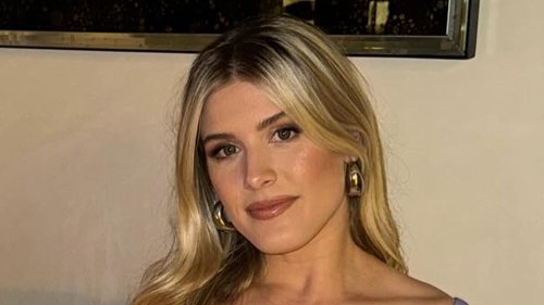 Eugenie Bouchard shows off toned figure in revealing purple outfit as fans say ‘you are art’