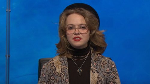University Challenge contestants seriously distracted by contestant’s striking appearance