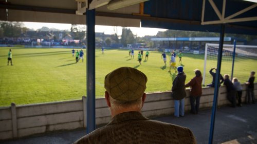 Fans are all saying the same thing as hot dog ‘cooked on radiator’ at non-league game goes viral