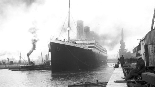 Where was the Titanic built and how long did it take to construct?