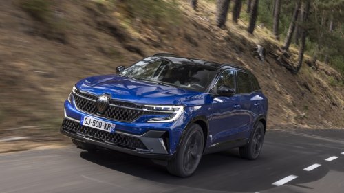 I’ve driven the new Renault Austral SUV – it’s high-tech inside and relaxing to drive but puts comfort before cornering