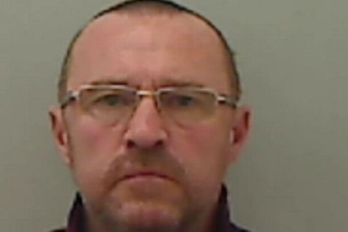 'Controlling' dad who held knife to wife's neck and hid phones is jailed