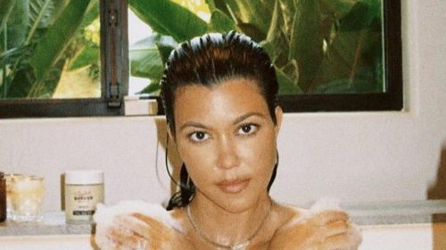 Kourtney Kardashian Goes Totally Naked In The Bath In Sexy New Ad For Husband Travis Barkers 7317