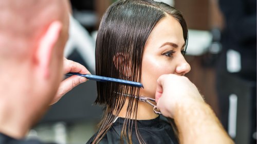 I’m a professional hairdresser – the customers’ most annoying habits & how wobbly heads are making our job harder