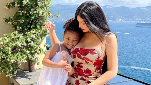 Kylie Jenner and daughter Stormi, 4, play with dolls on her $72M private jet during long flight home from Italy