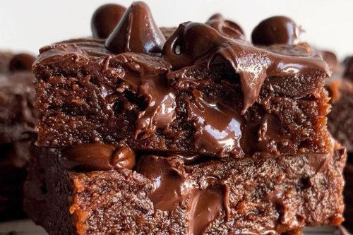 Baker shares simple recipe for brownies you can make in less than TWO minutes & they only need a few ingredients