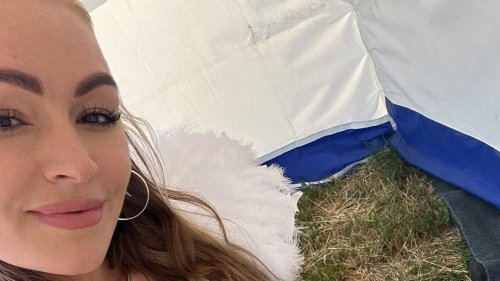 Laura Woods wears most daring Glastonbury outfit yet in spandex shorts ...