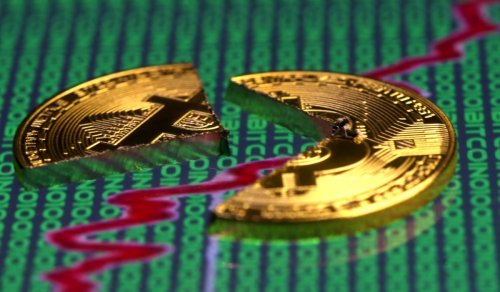 Bitcoin & Ethereum plummets $200billion in 24 hours after Russia crackdown