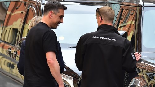Fan crashes into Gary Neville’s car then cheekily asks for selfie with Man Utd legend as he inspects damage