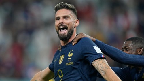 ‘We must kneel before him’ – Souness and Wenger in total disagreement over France’s all-time top scorer Olivier Giroud
