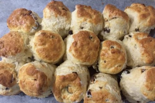 Mum shares ‘delicious’ £1 Aldi scone recipe – using just four ingredients