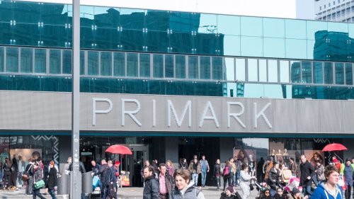 ‘It fits so so much’ Primark fans go wild for under the seat travel bag that’s Ryanair approved & super spacious
