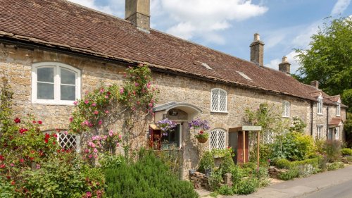 Brits face £100,000 fine over little-known rule change when buying a home – don’t get caught out