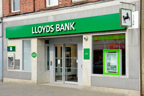 Lloyds customers will have to pay up to £28 for 'free' bank accounts from October or lose perks