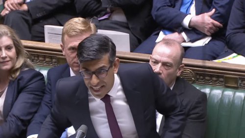 Rishi Sunak Says Sir Softie Is Flaky Too In Bruising Pmqs And Calls