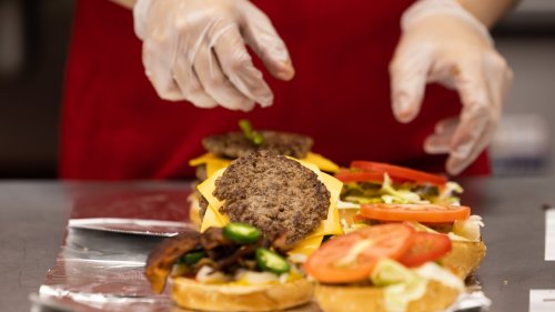 Popular US-style fast food chain that rivals McDonald’s to open 10 new restaurants a YEAR in UK