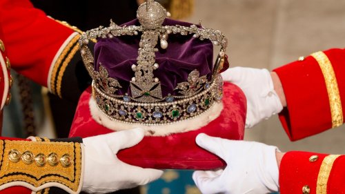 Will King Charles wear the same crowns as the Queen?