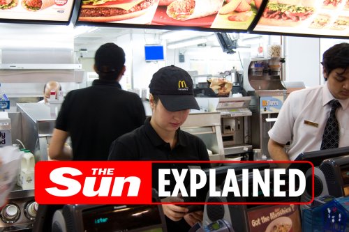 How much does McDonalds pay their employees and do they get free food?