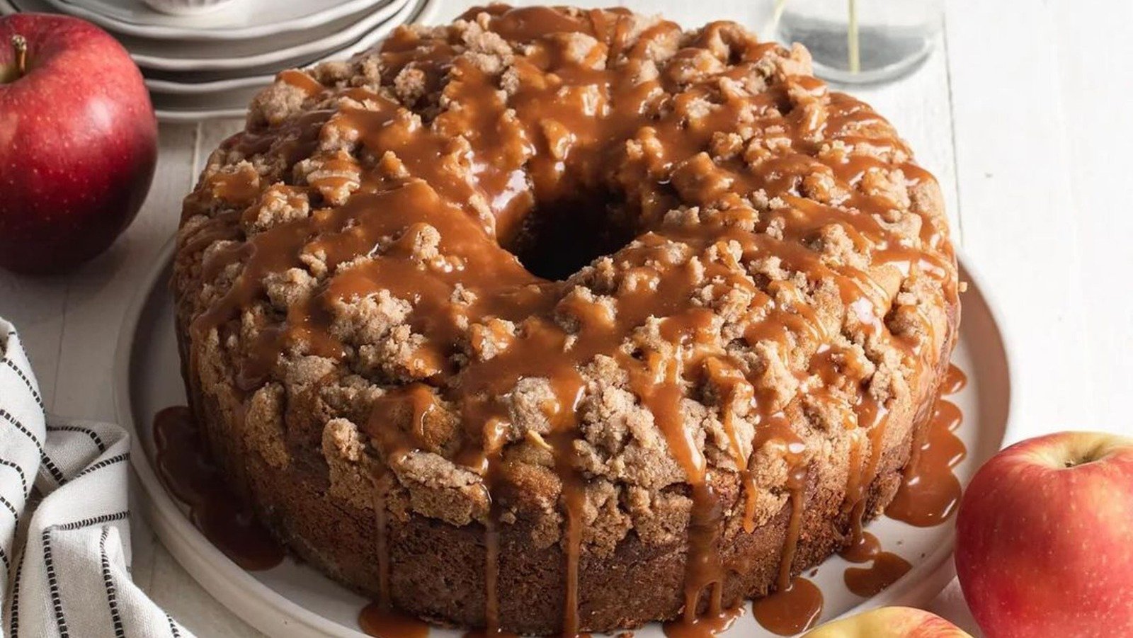 Wake Up Your Boring Boxed Cake Mix With Some Maple Syrup