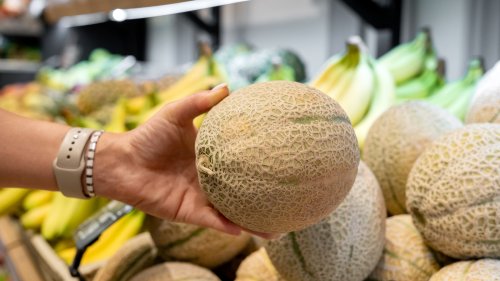 The Best Way To Choose A Ripe Cantaloupe At The Store