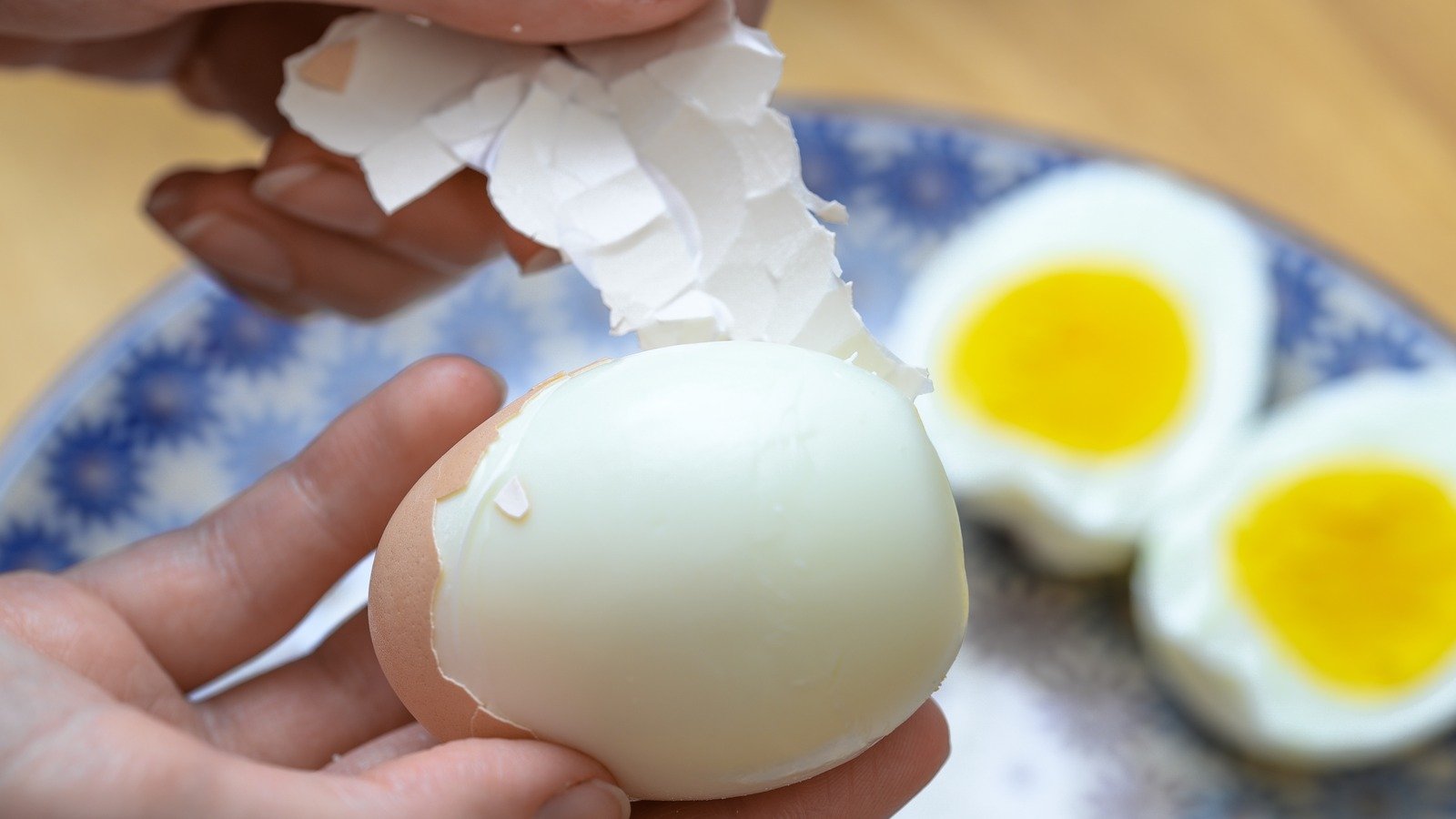 The Office Tool That Makes Peeling Hard Boiled Eggs So Much Easier
