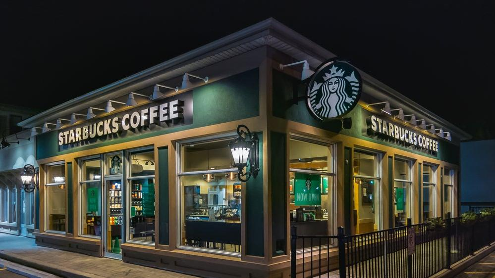 Starbucks Now Catering To Late-Night Coffee Drinkers