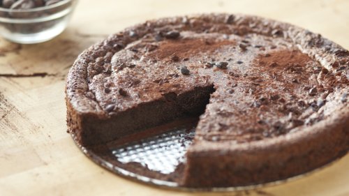 A Cake Without Flour? It Works Better Than You'd Think