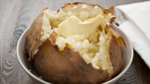 Ditch The Foil And Say Goodbye To Soggy Baked Potatoes