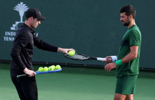 Milos Raonic states who had the better return of serve out of Novak Djokovic and Andy Murray