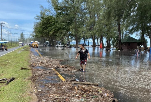 King tide in Phuket yesterday spurred online fears of a tsunami – it wasn’t