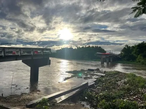 Chiang Mai bridge collapses amid heavy rain, locals express relief