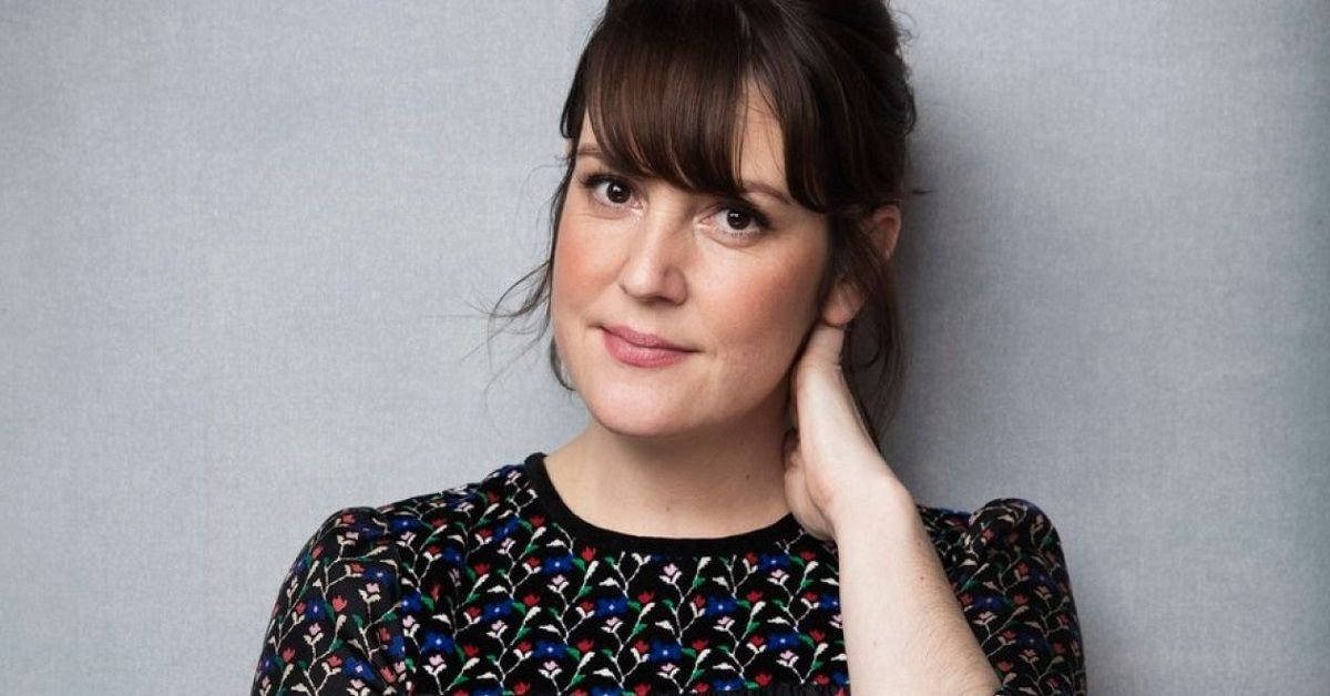 The Real Reason Melanie Lynskey Wanted Out Of Two And A Half Men ...