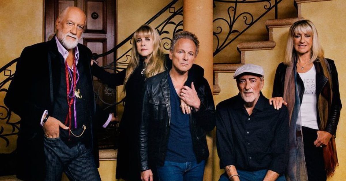 Every Major Beef Lindsey Buckingham Has Had With The Rest Of Fleetwood Mac