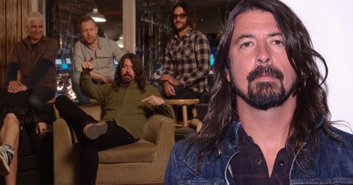 Dave Grohl's SNL Performance Got Awkward Behind The Scenes