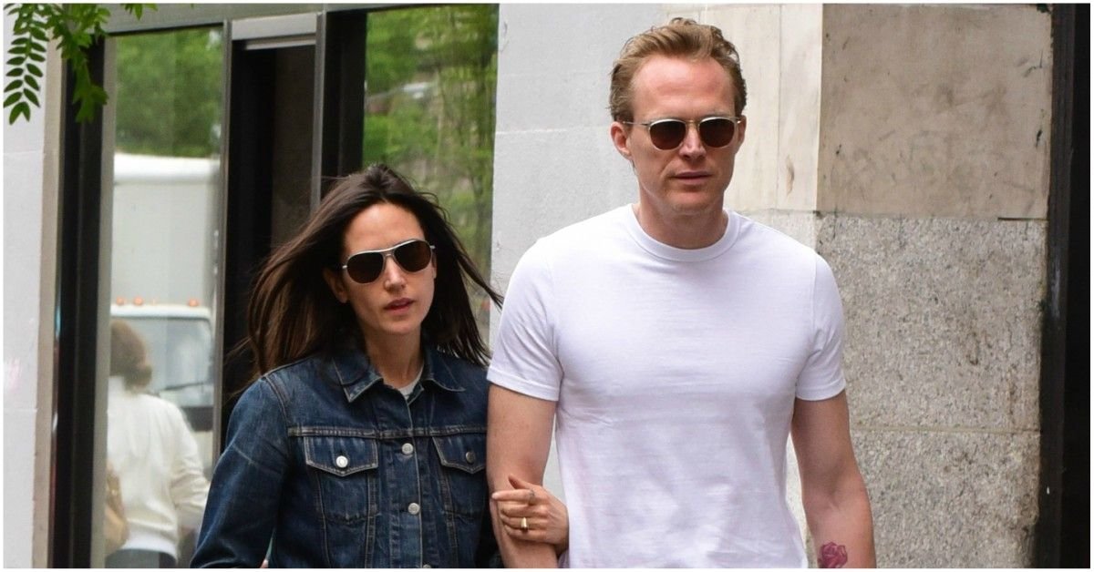 An Inside Look At Jennifer Connelly And 'MCU' Star Paul Bettany's Private Life
