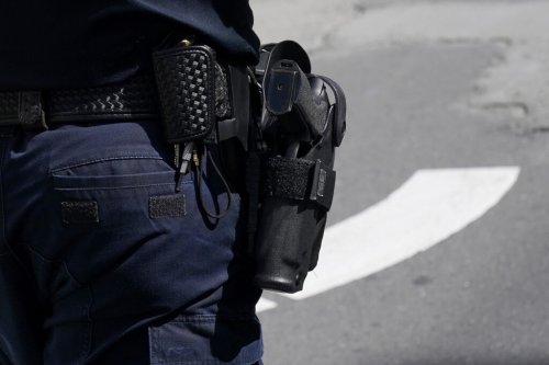 To Pressure Lawbreaking Gun Dealers, California Cities Want Police to Shop Elsewhere