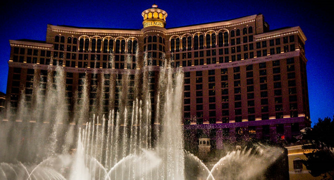 What It's Like To Stay In The Extravagant Bellagio Hotel Casino In Las Vegas