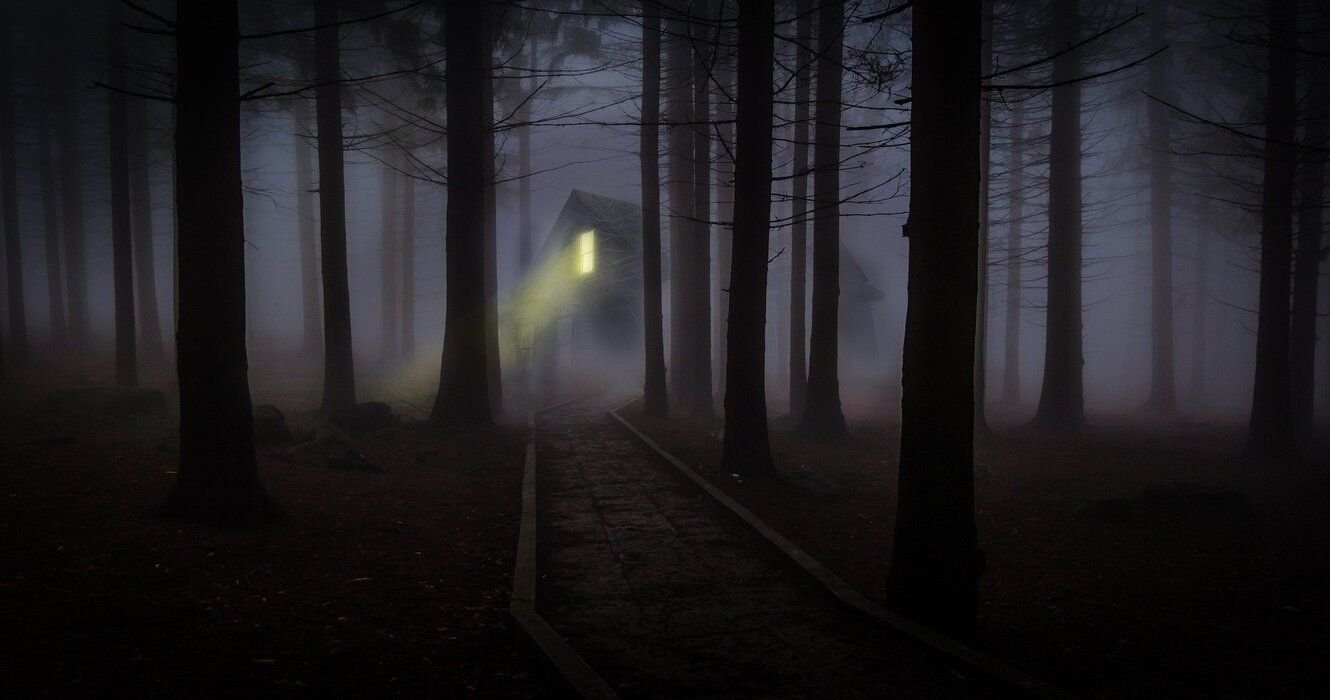 These Are The Best Haunted Historic Houses To Visit In New England