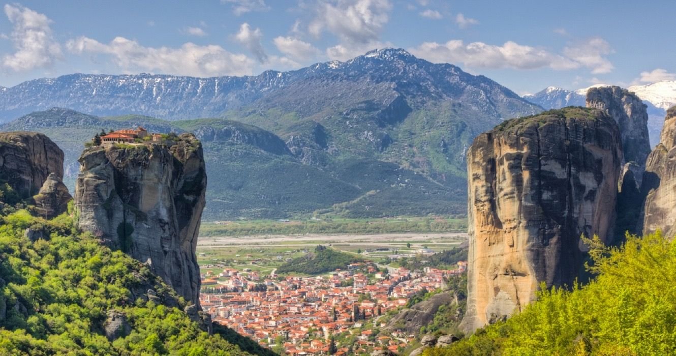 This Is The Closest You Can Get To The Monasteries In Meteora