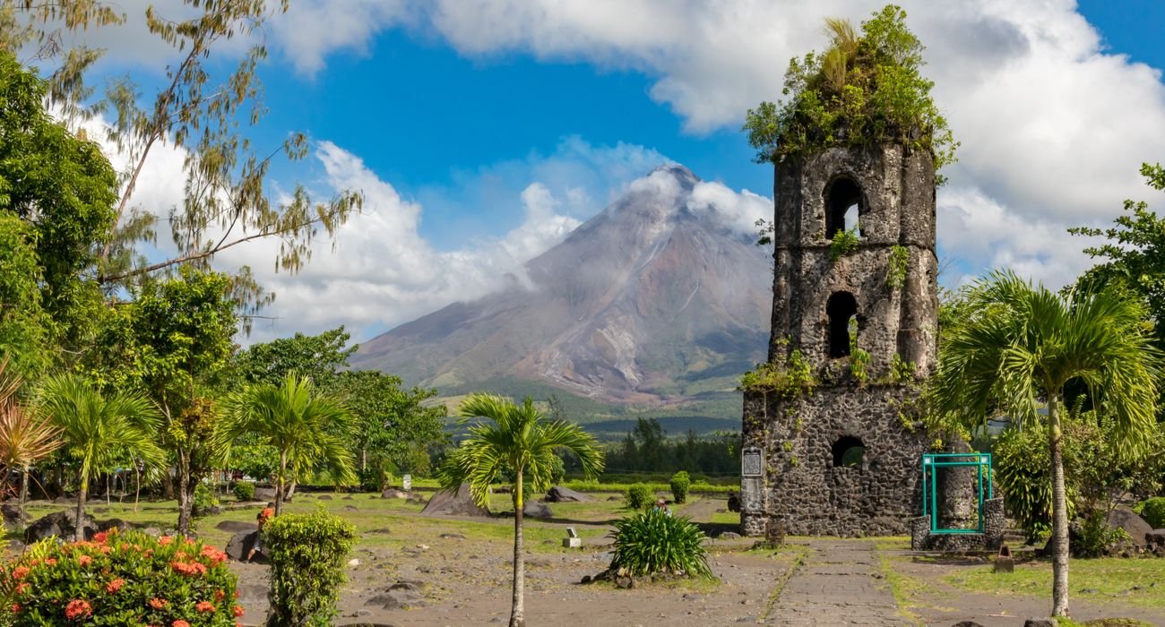Cagsawa Ruins: The Philippine Town Destroyed By A Volcano
