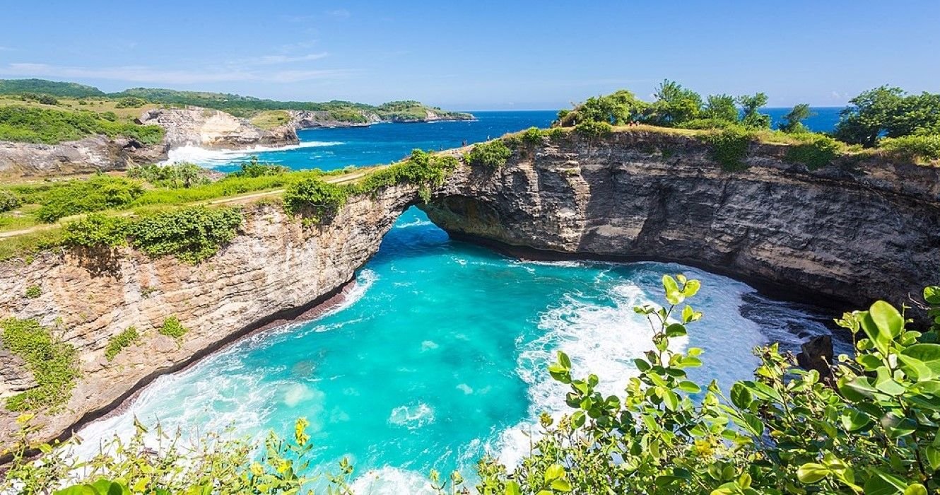 The World’s Biggest Archipelago: 10 Most Beautiful Indonesia Islands