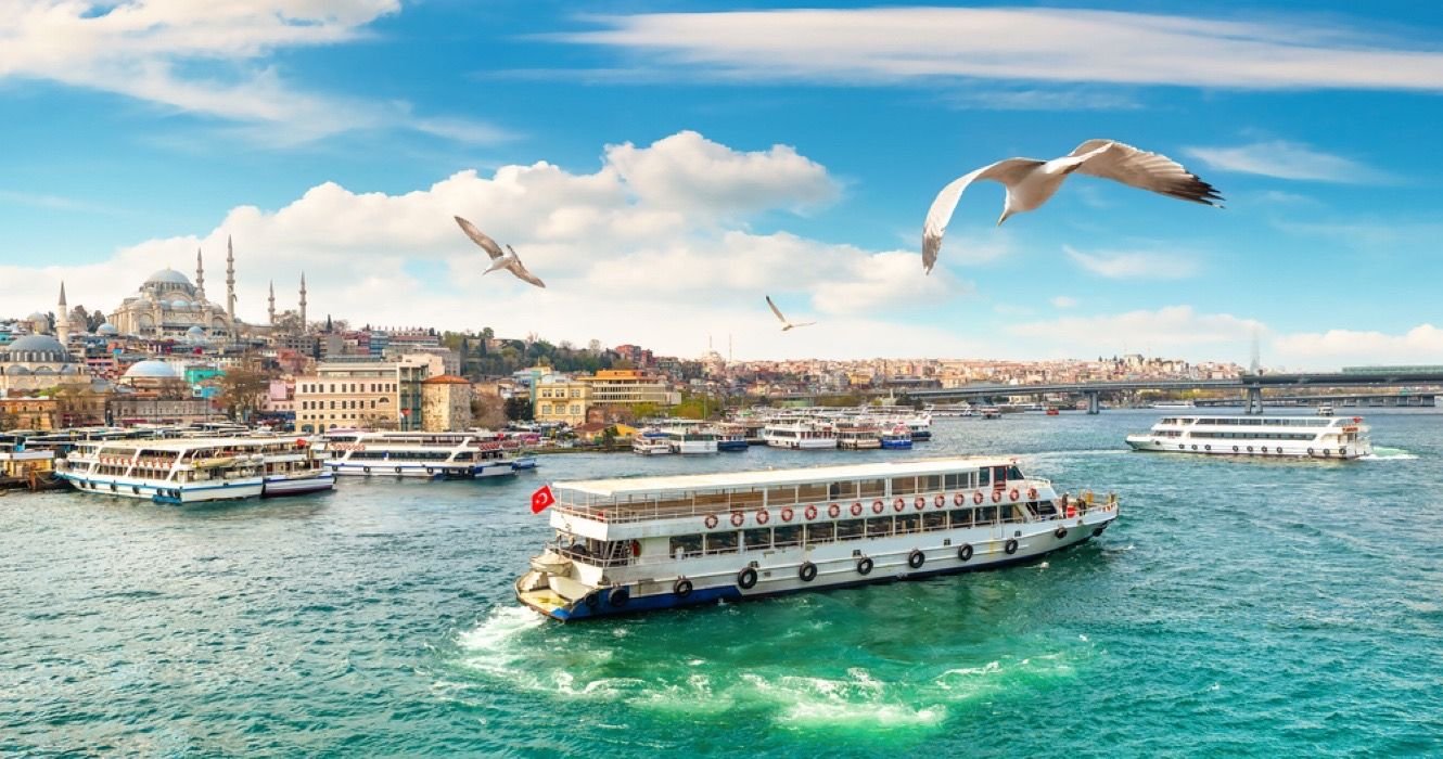 Tourist Scams You Might Run Into In Istanbul ( How To Avoid Them)